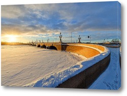  На Большеохтинском мосту.