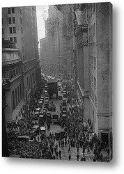   Картина Толпа на Уолл Стритт после краха фондового рынка в 1929г.