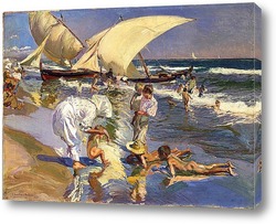  Дети на пляже.Валенсия