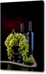  Натюрморт с виноградом и вином в бокалах
