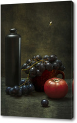    Натюрморт с виноградом, помидором и пчелой