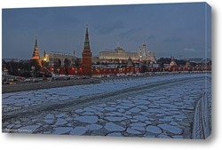    Вечерний Московский Кремль