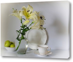   Картина С белой лилией