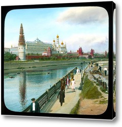  Санкт-Петербург набережная Невы, напротив здания Адмиралтейства