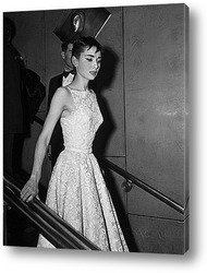  Audrey Hepburn-17