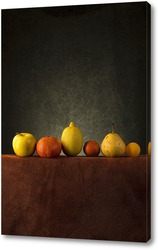   Натюрморт с фруктами на столе