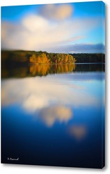  Картина Осенний пейзаж, река и голубое небо