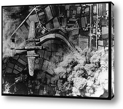   Картина Бомбардировщик В-25 над целью,Европа 1940