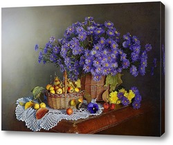   Картина Букет голубых сентябрин и лукошко с яблоками