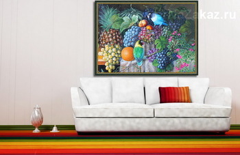 Модульная картина Натюрморт с попугайчиками, ананасом и виноградом.
