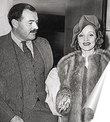  Энн Ширли демонстрирующая новое платье,1937г.