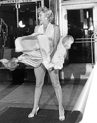   Постер Мерлин Монро удерживающая платье.