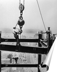   Постер Рабочий на балке при строительстве Эмпайр Стэйт билдинг.