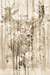 Олень на фоне деревьев