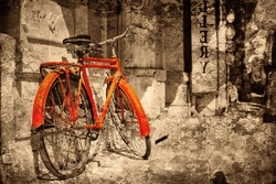    Красный велосипед
