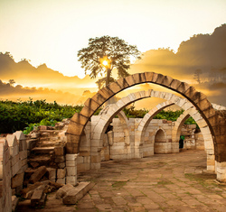    Античная арка