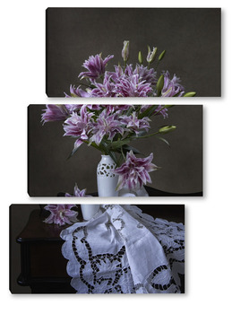 Модульная картина Натюрморт с букетом лилий