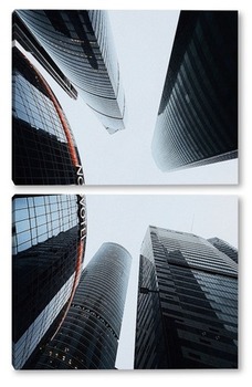Модульная картина Москва-Сити. Вверх