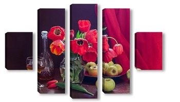 Модульная картина Красные тюльпаны и зелёные яблоки